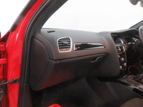 Used Audi A4 Avant 2014 for sale - 73050398: Photo 31