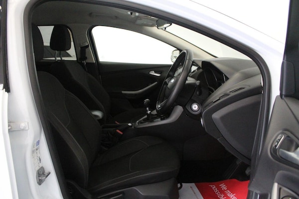 Used Ford Focus 2017 for sale - 75667861: Photo 27