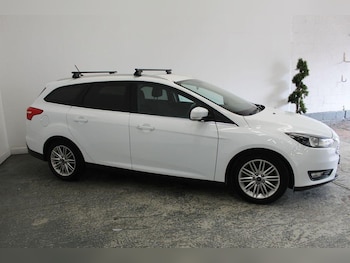 Used Ford Focus 2017 for sale - 75667861: Photo
