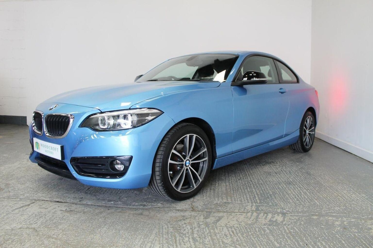 Used BMW 2 Series 2017 for sale - 77937924: Photo 2