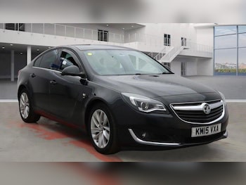 Vauxhall - Insignia