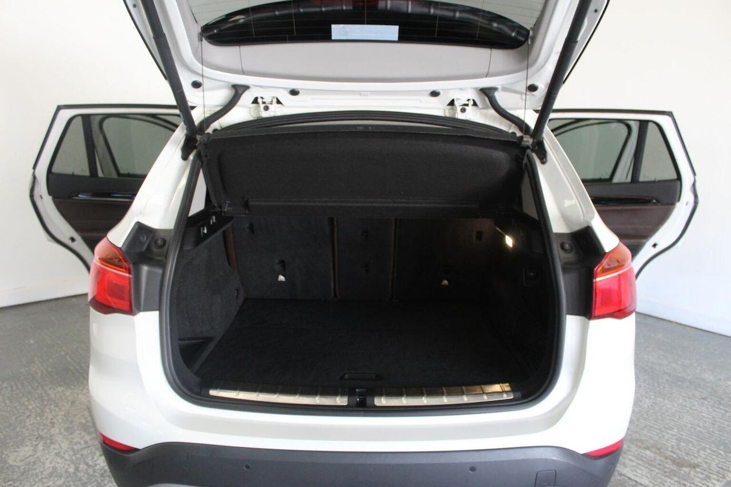 Used BMW X1 2016 for sale - 76058071: Photo 22