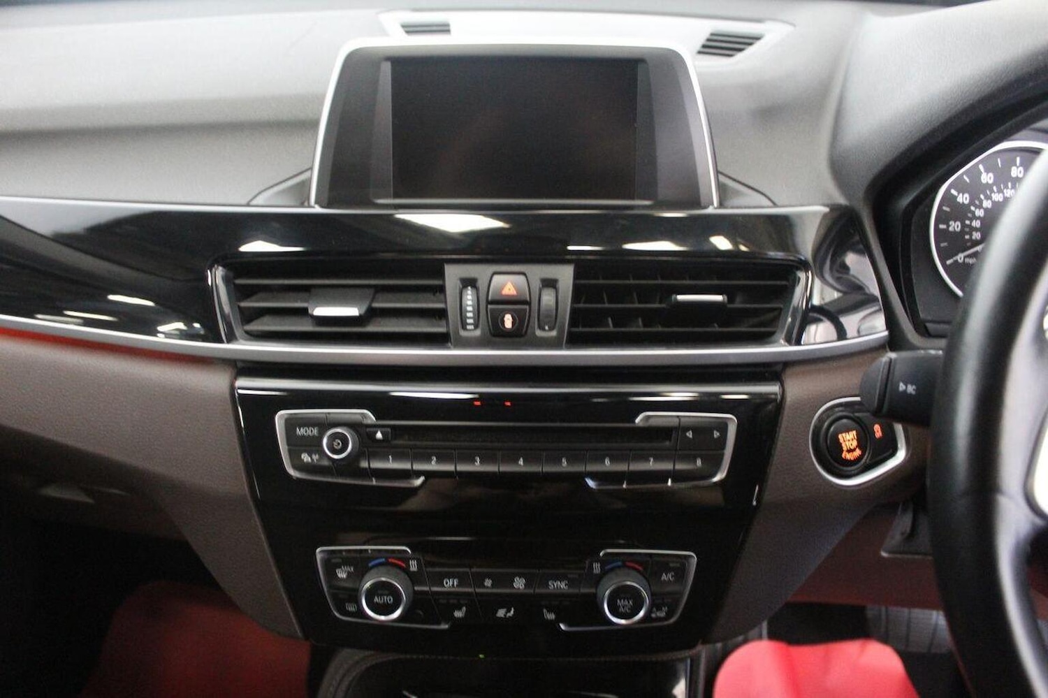 Used BMW X1 2016 for sale - 76058071: Photo 32