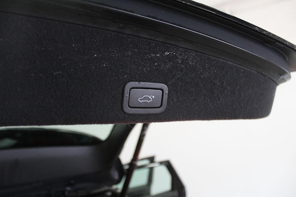 Used Volvo XC60 2015 for sale - 74898416: Photo 24