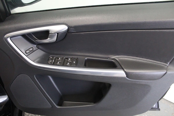 Used Volvo XC60 2015 for sale - 74898416: Photo 51