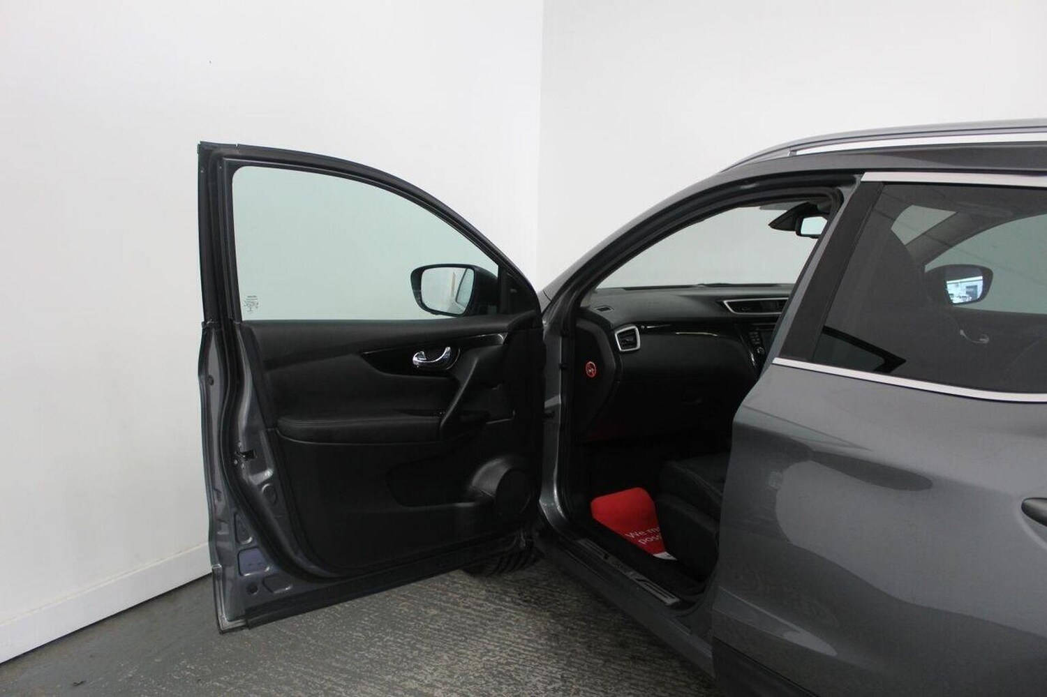 Used Nissan Qashqai 2014 for sale - 77508391: Photo 26