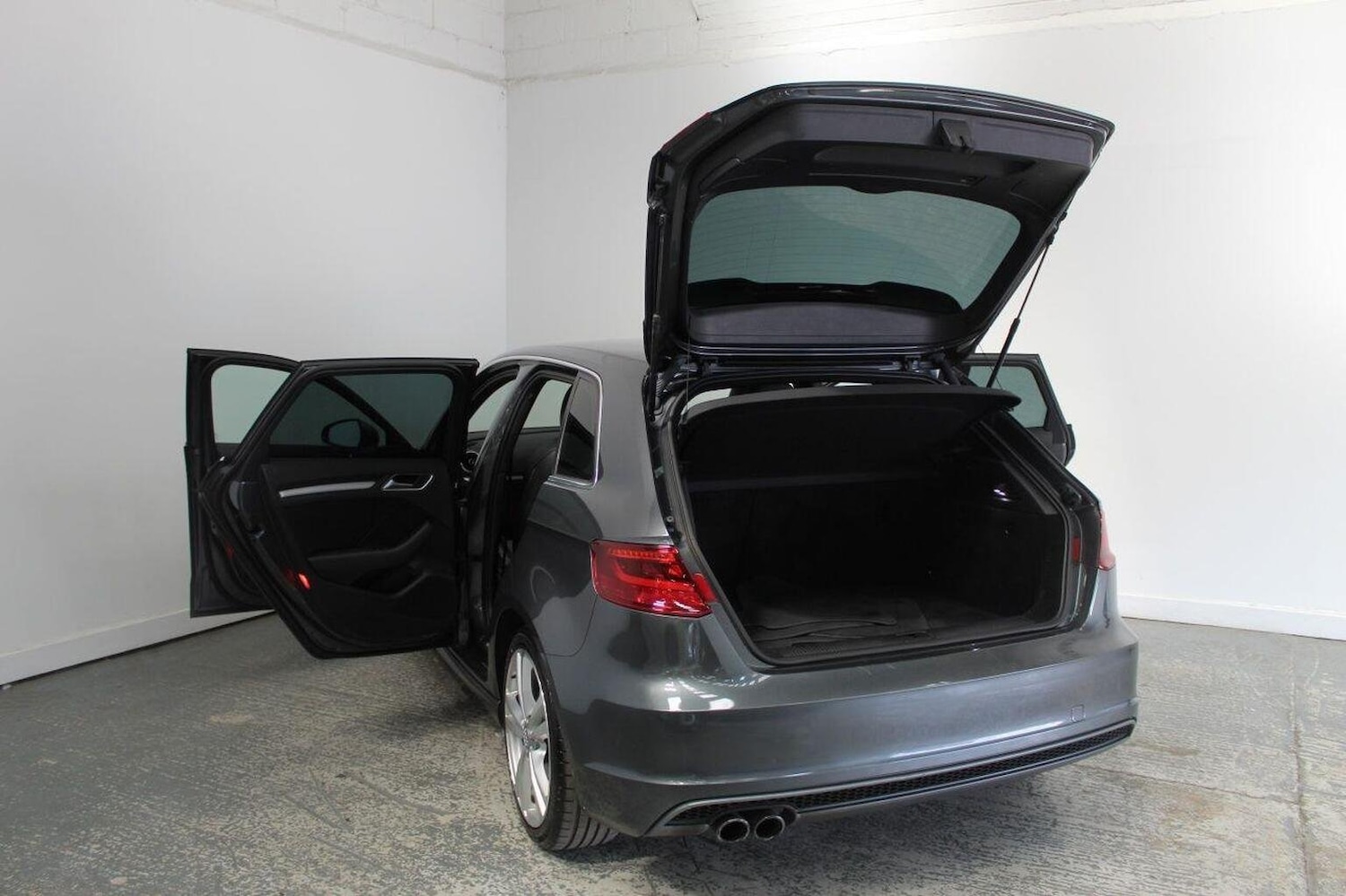 Used Audi A3 2015 for sale - 76799087: Photo 19