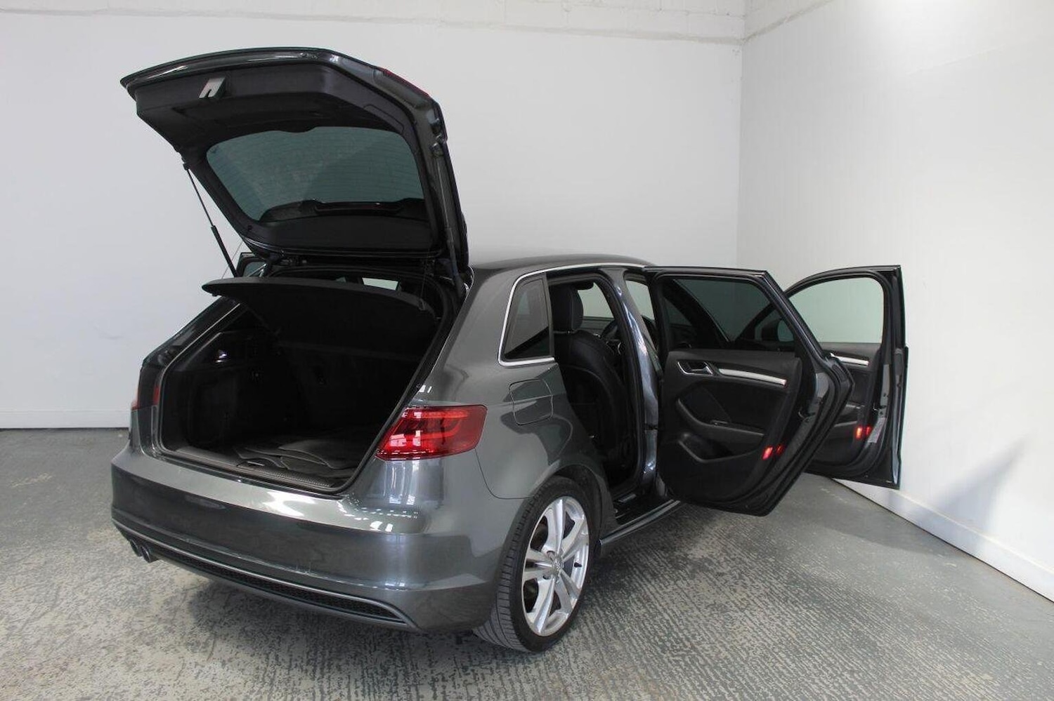 Used Audi A3 2015 for sale - 76799087: Photo 20