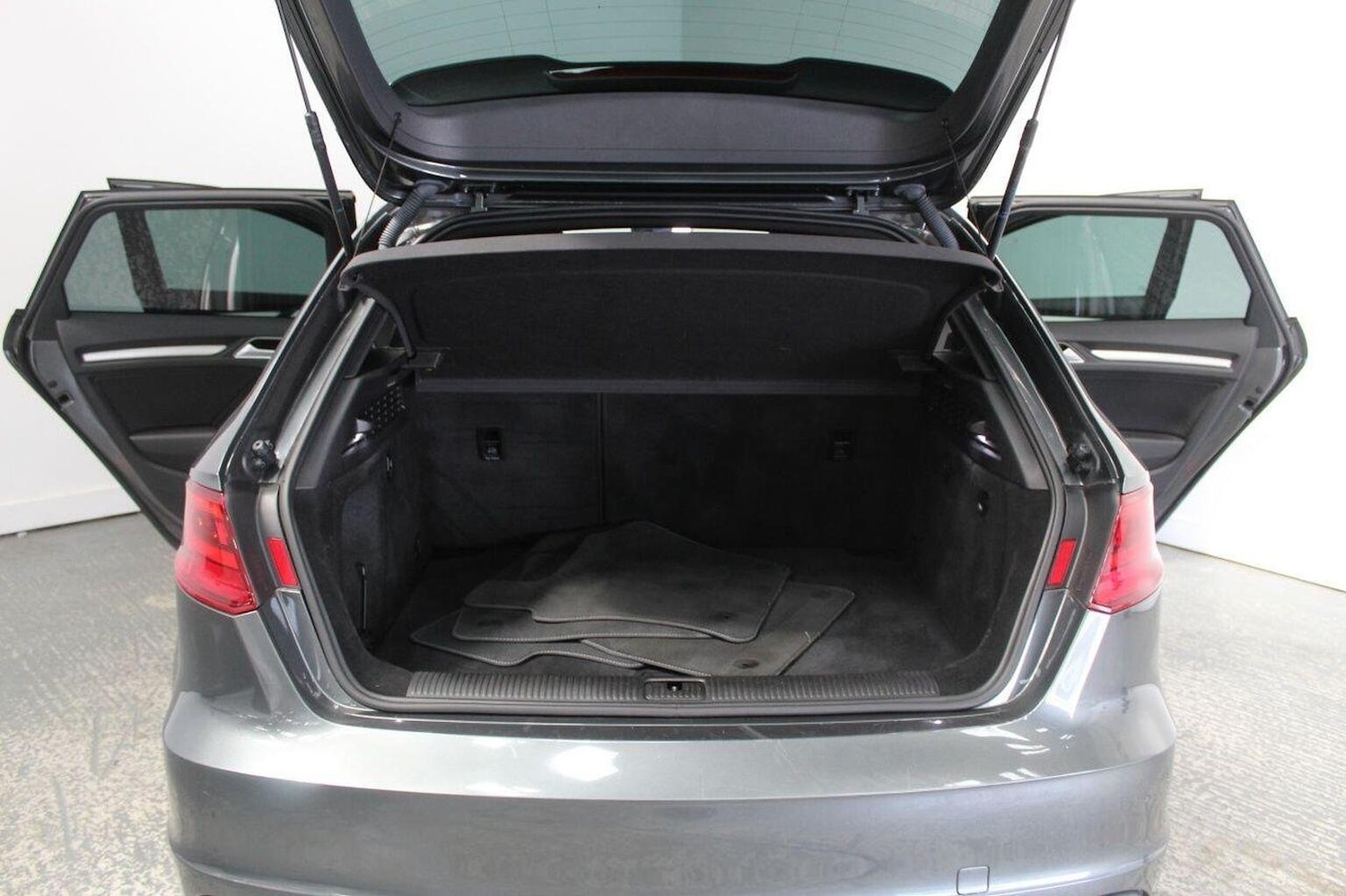 Used Audi A3 2015 for sale - 76799087: Photo 22