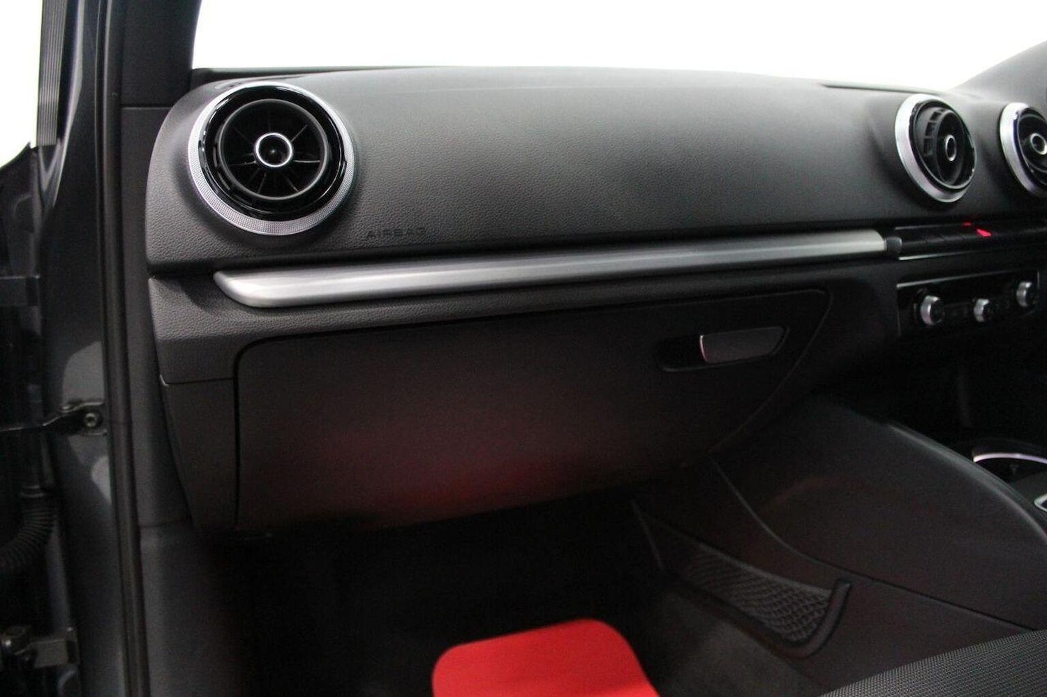 Used Audi A3 2015 for sale - 76799087: Photo 29