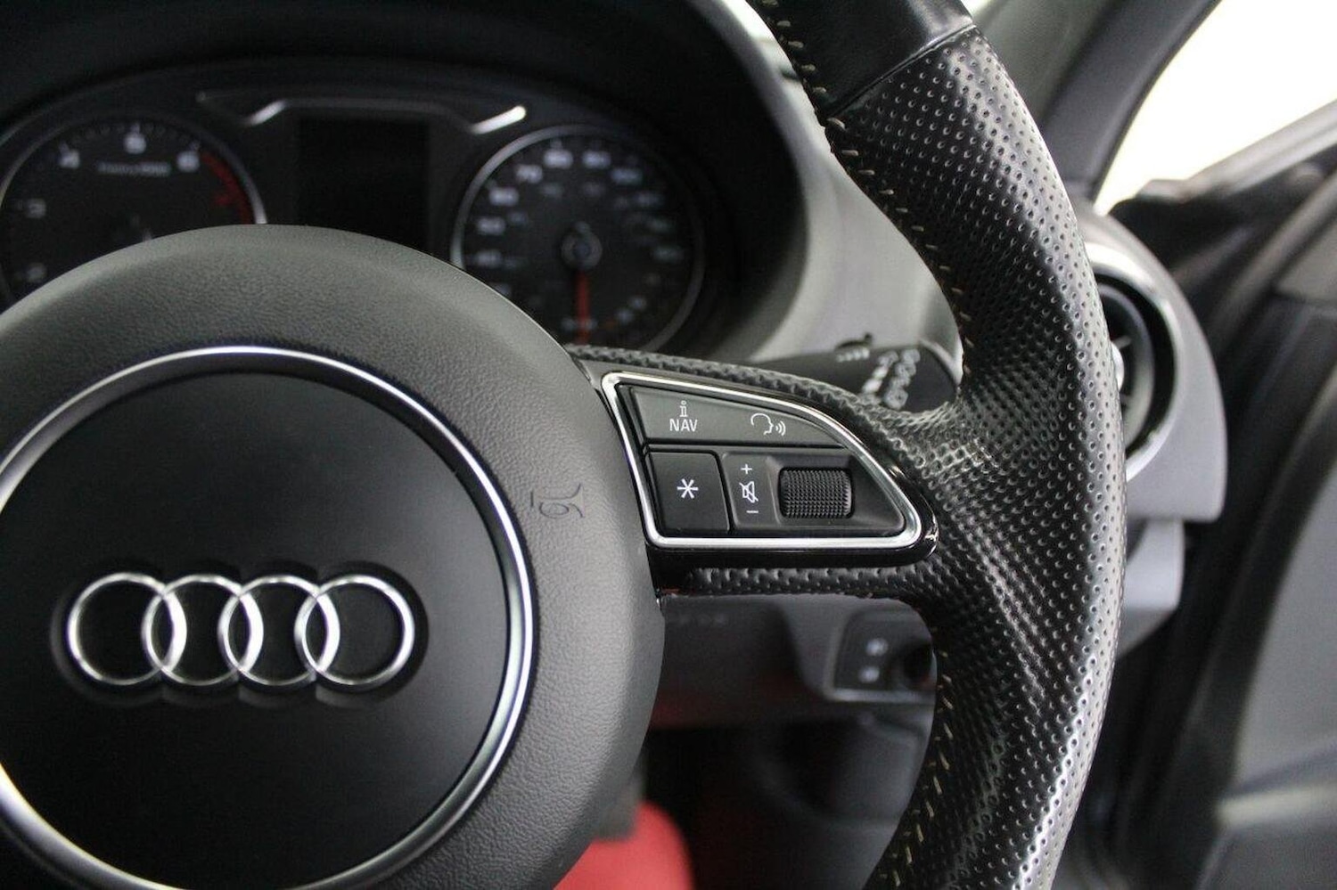 Used Audi A3 2015 for sale - 76799087: Photo 45