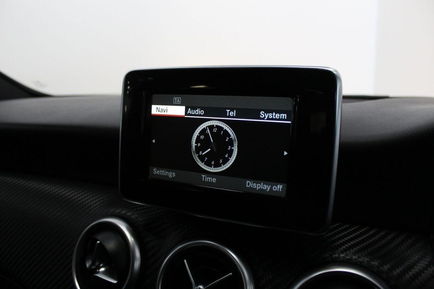 Used Mercedes-Benz A-Class 2015 for sale - 77937923: Photo 32