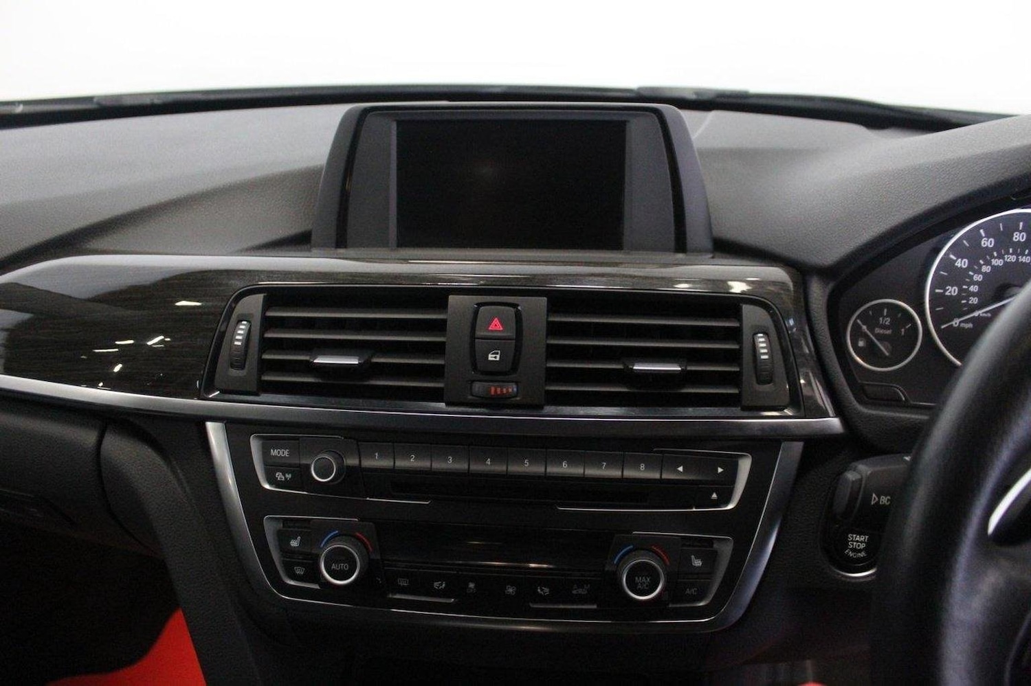 Vehicle 33