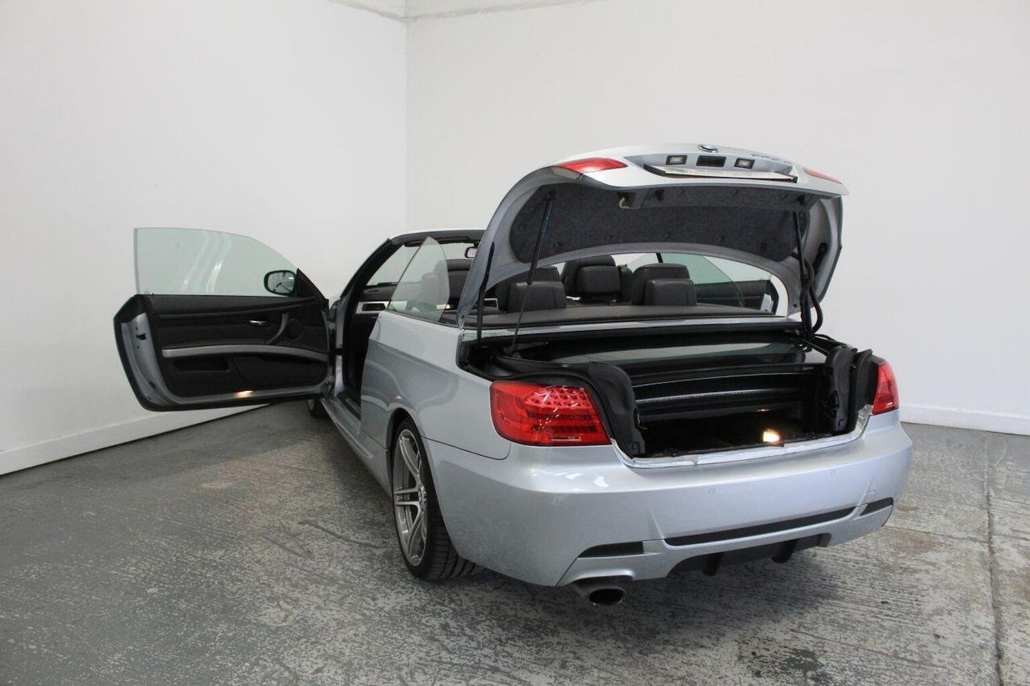 Used BMW 3 Series 2012 for sale - 77937829: Photo 22