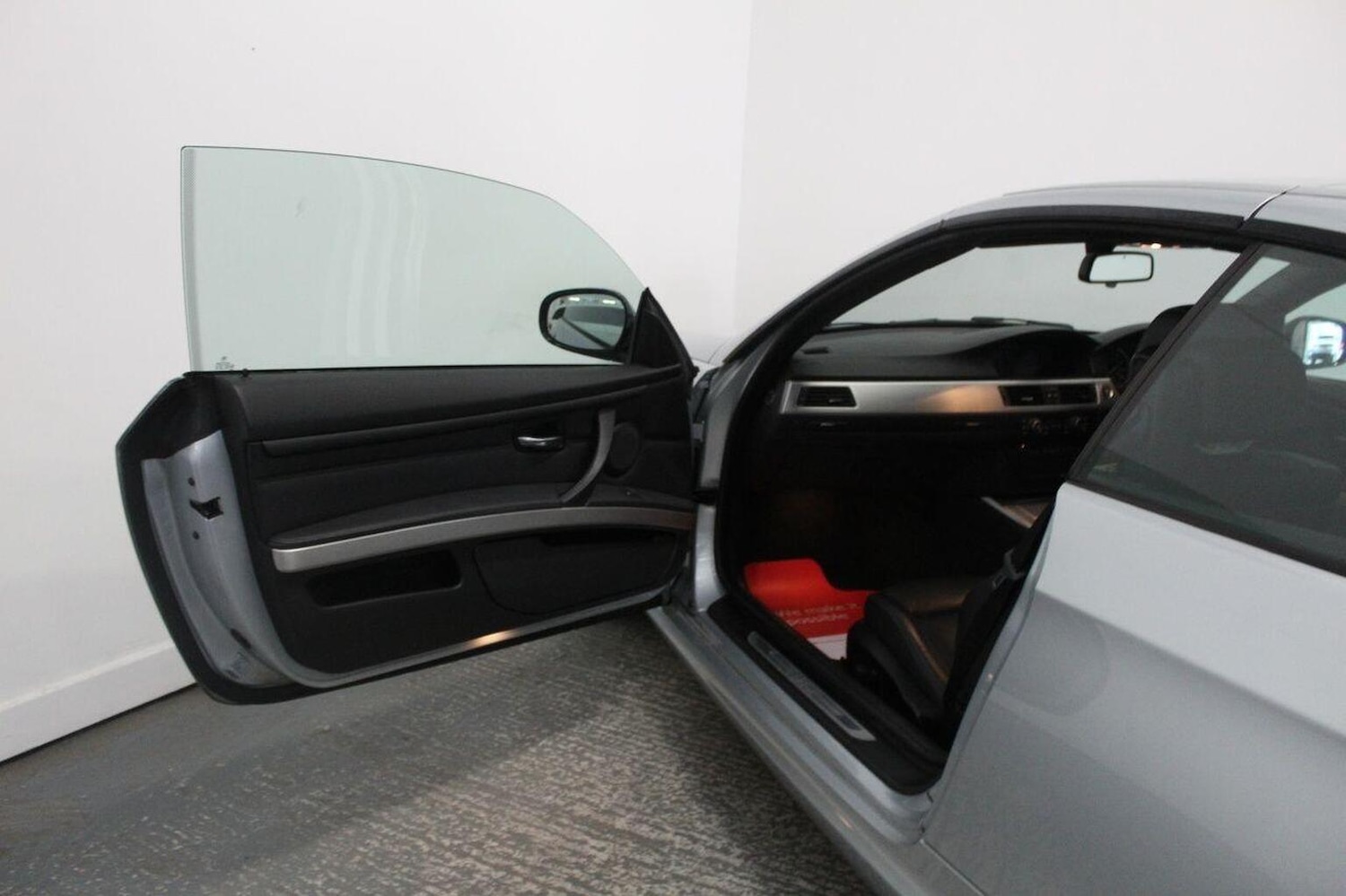 Used BMW 3 Series 2012 for sale - 77937829: Photo 28