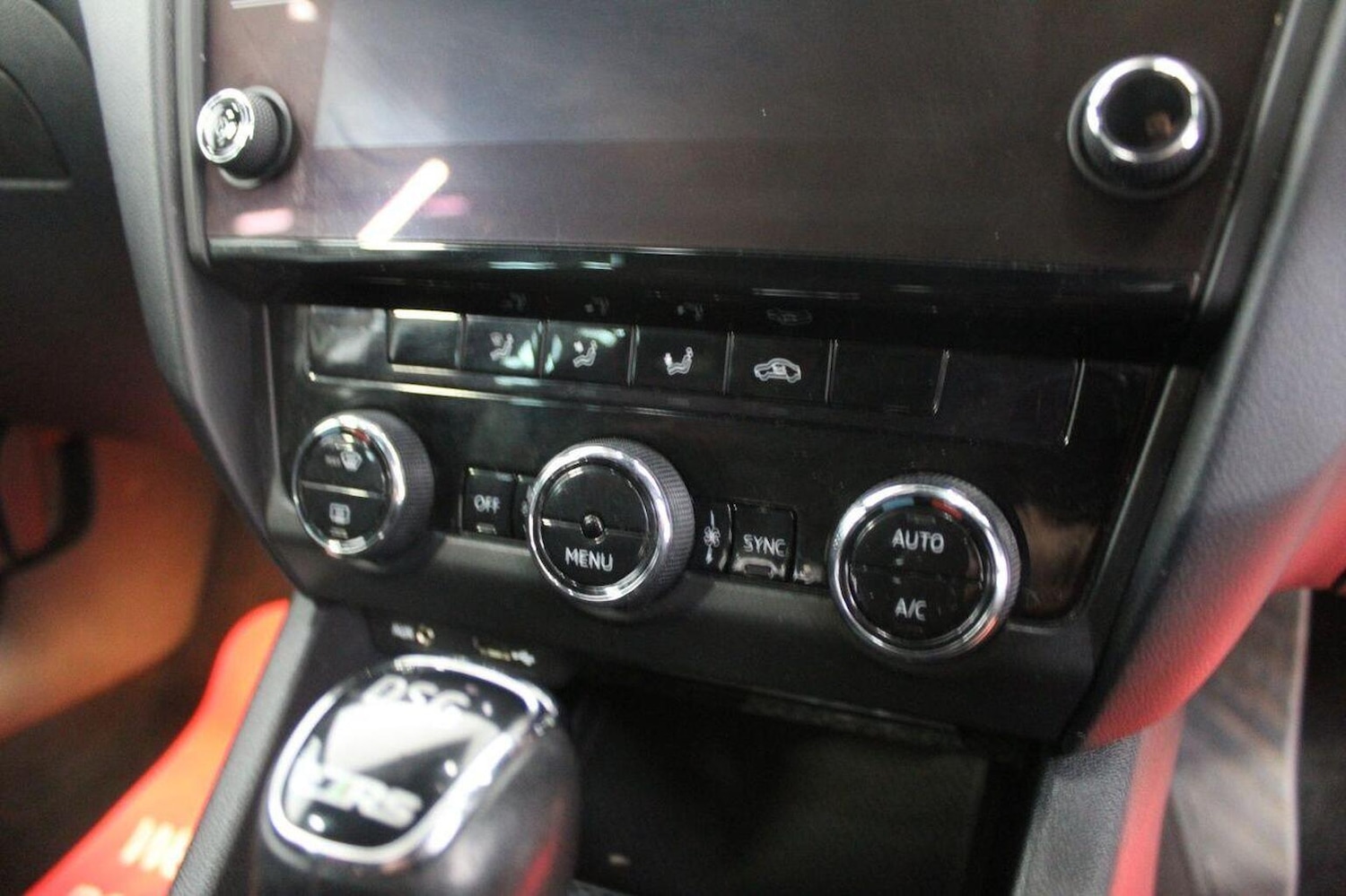 Used Skoda Octavia 2017 for sale - 77937877: Photo 41