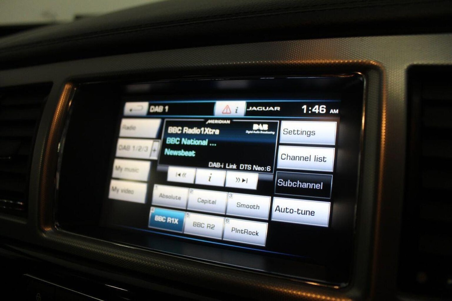 Used Jaguar XF 2015 for sale - 76380328: Photo 38