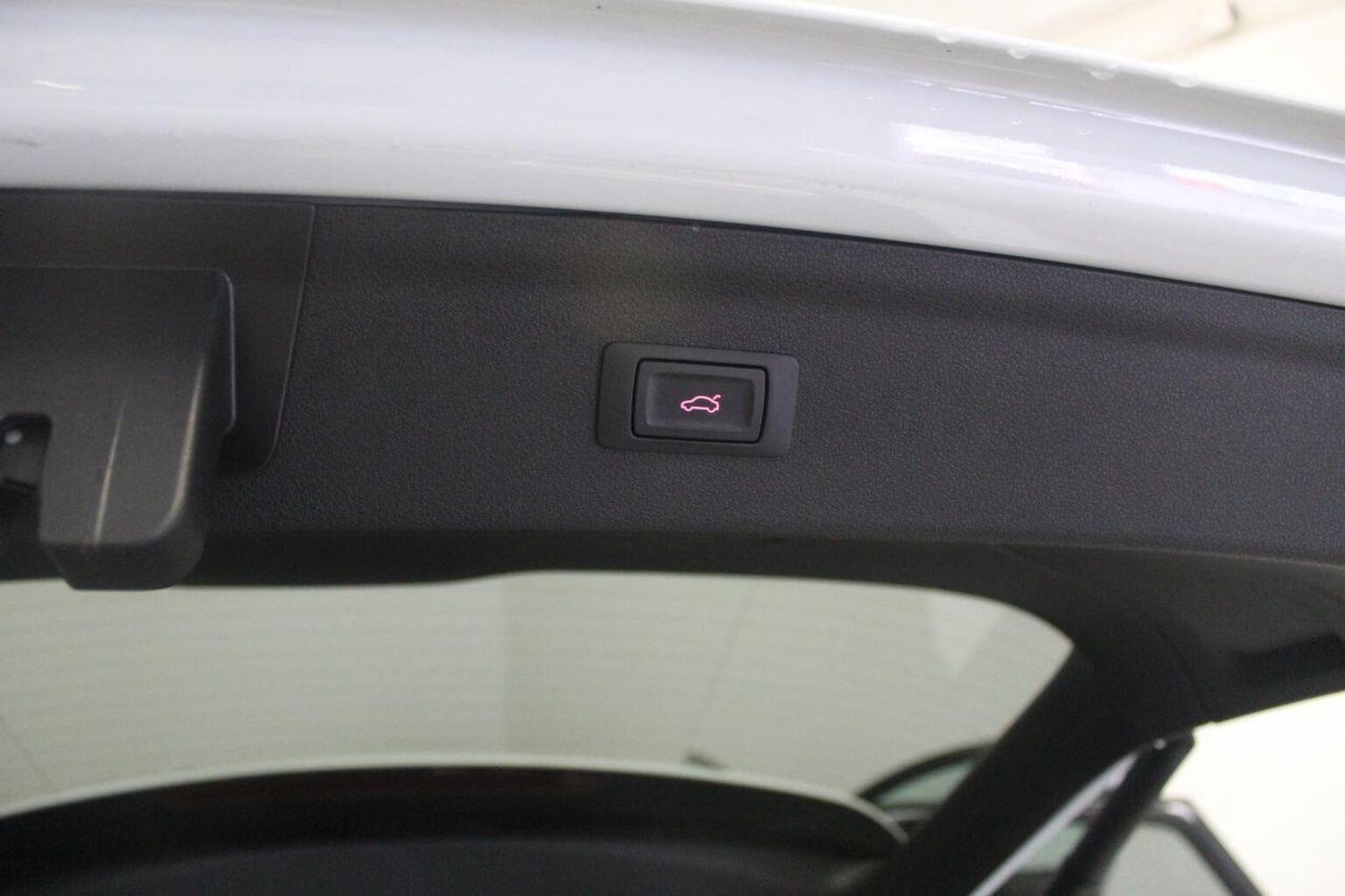 Used Audi Q3 2015 for sale - 77937879: Photo 25