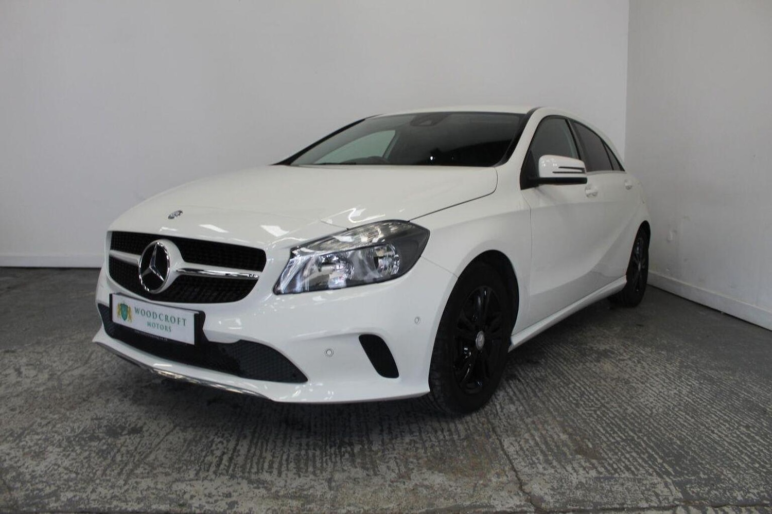 Used Mercedes-Benz A-Class 2016 for sale - 76030746: Photo 2