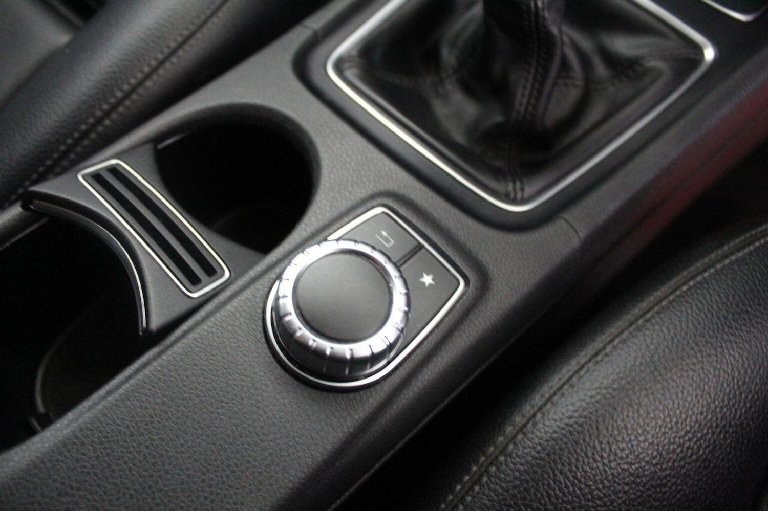 Used Mercedes-Benz A-Class 2016 for sale - 76030746: Photo 41