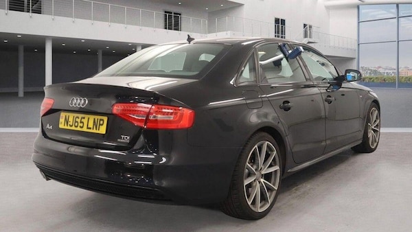 Used Audi A4 2015 for sale - 76164494: Photo 5