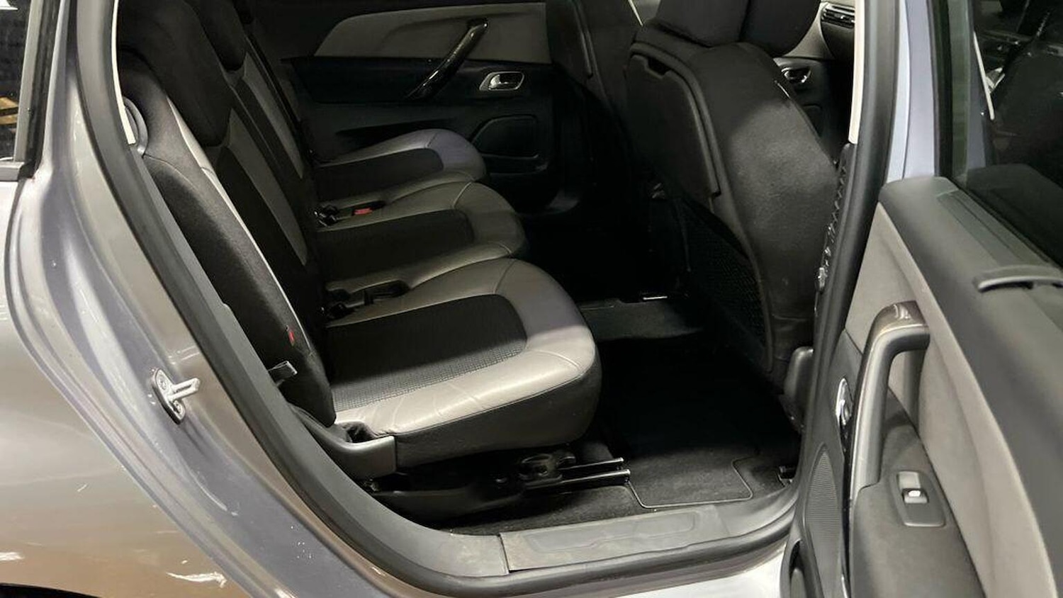 Used Citroen C4 Grand Picasso 2016 for sale - 76896980: Photo 11