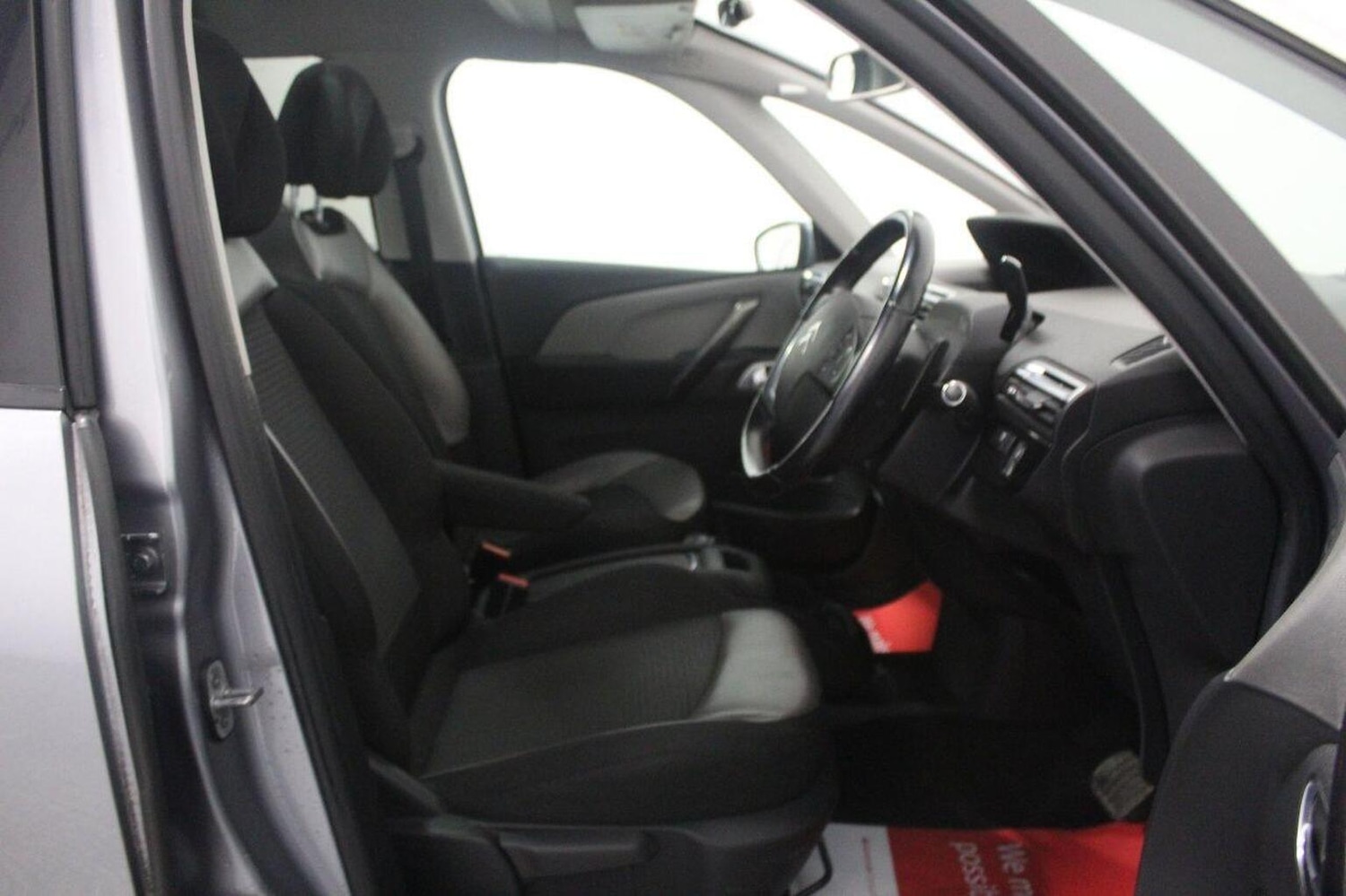 Used Citroen C4 Grand Picasso 2016 for sale - 76896980: Photo 35