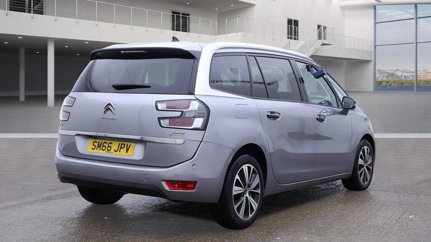 Used Citroen C4 Grand Picasso 2016 for sale - 76896980: Photo 5