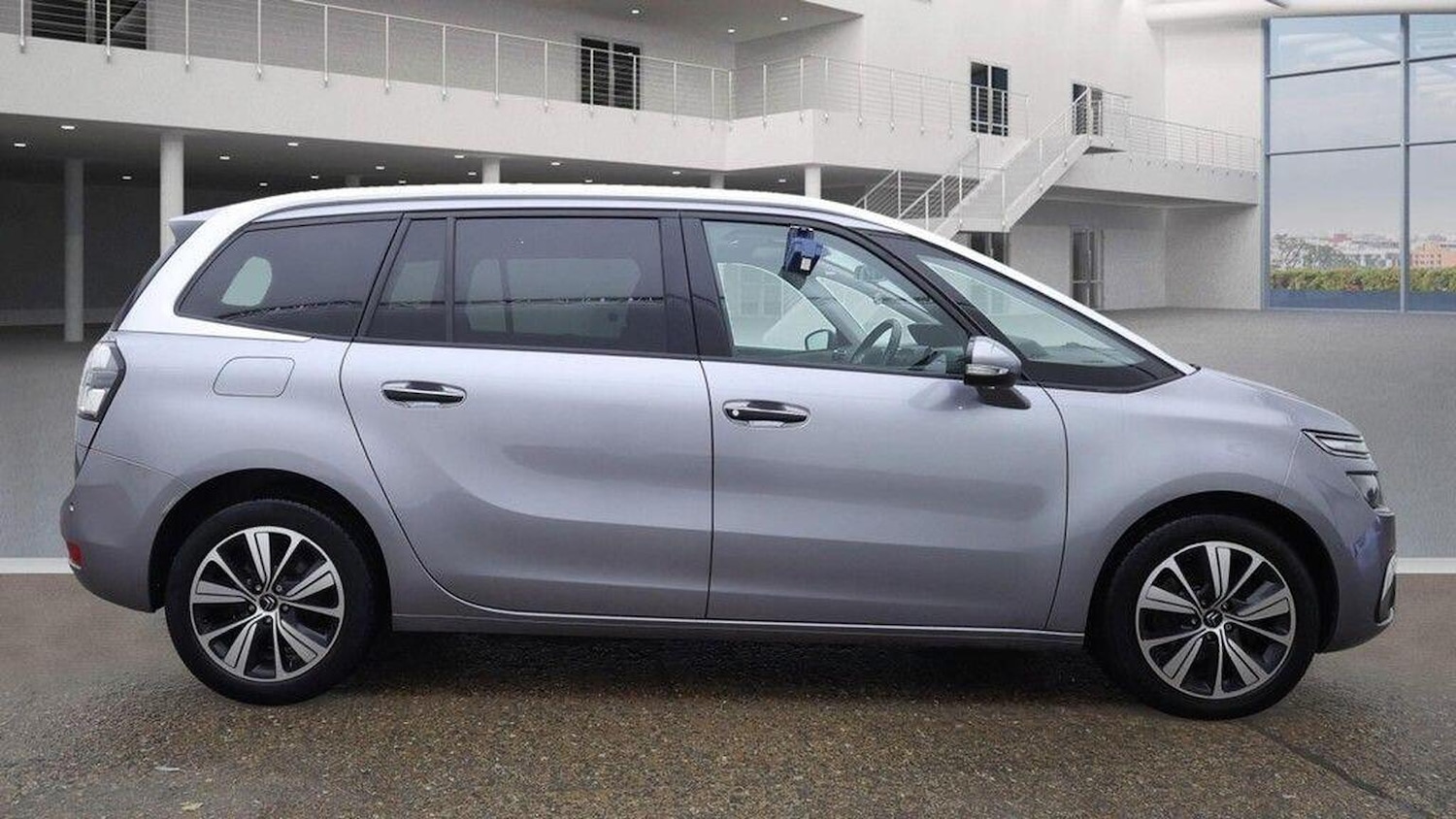 Used Citroen C4 Grand Picasso 2016 for sale - 76896980: Photo 8