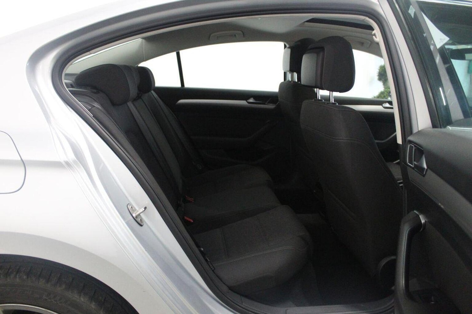 Used Volkswagen Passat 2015 for sale - 77937907: Photo 56