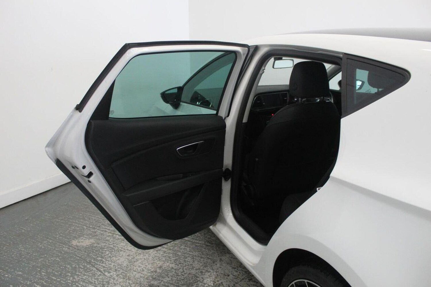 Used SEAT Leon 2018 for sale - 78121529: Photo 27