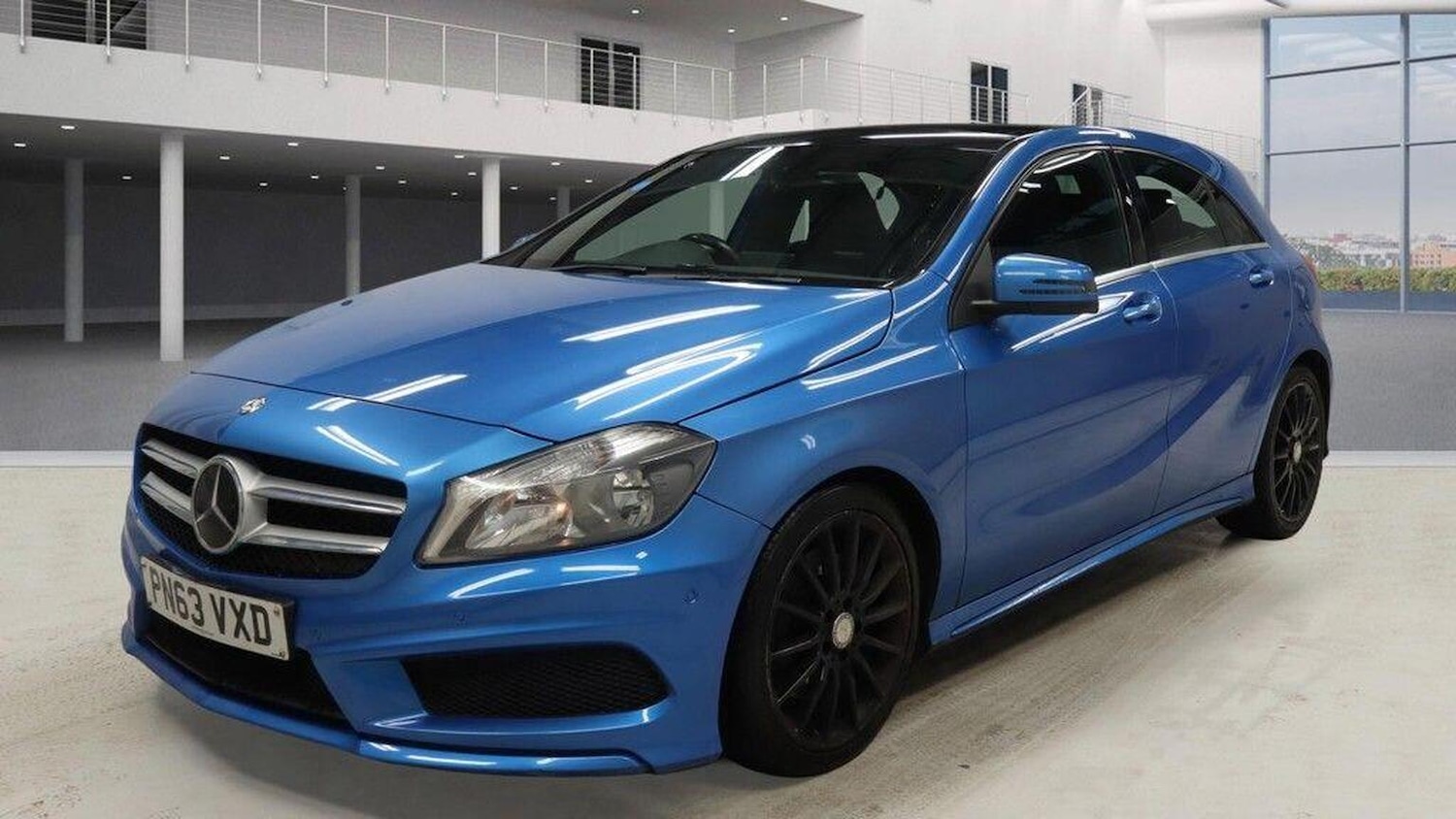 Used Mercedes-Benz A-Class 2013 for sale - 77398373: Photo 3