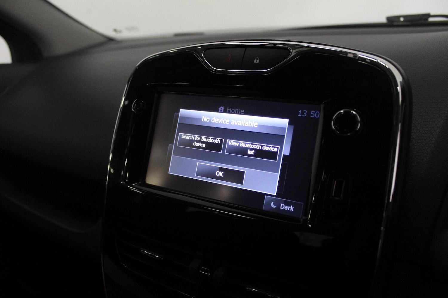 Used Renault Clio 2015 for sale - 77938052: Photo 35