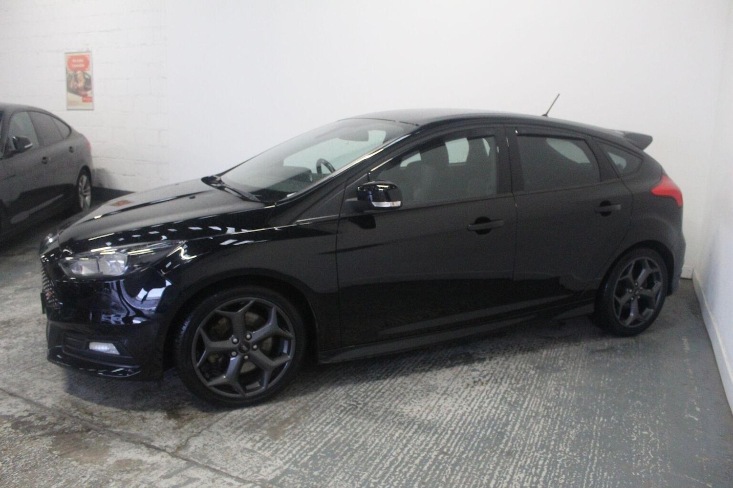 Used Ford Focus 2017 for sale - 77937796: Photo 5