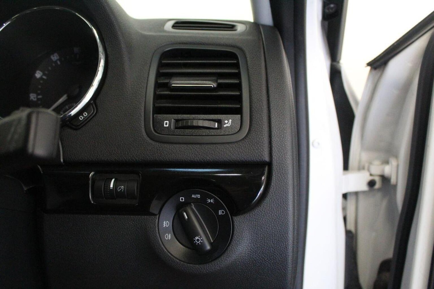 Used Skoda Yeti 2014 for sale - 77937993: Photo 48