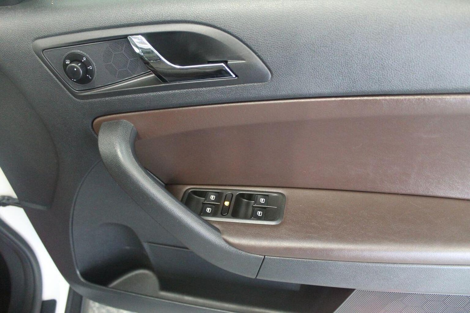 Used Skoda Yeti 2014 for sale - 77937993: Photo 49