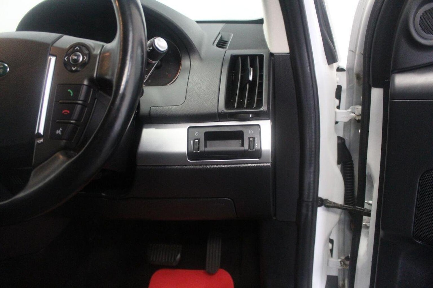 Used Land Rover Freelander 2 2014 for sale - 77107707: Photo 42