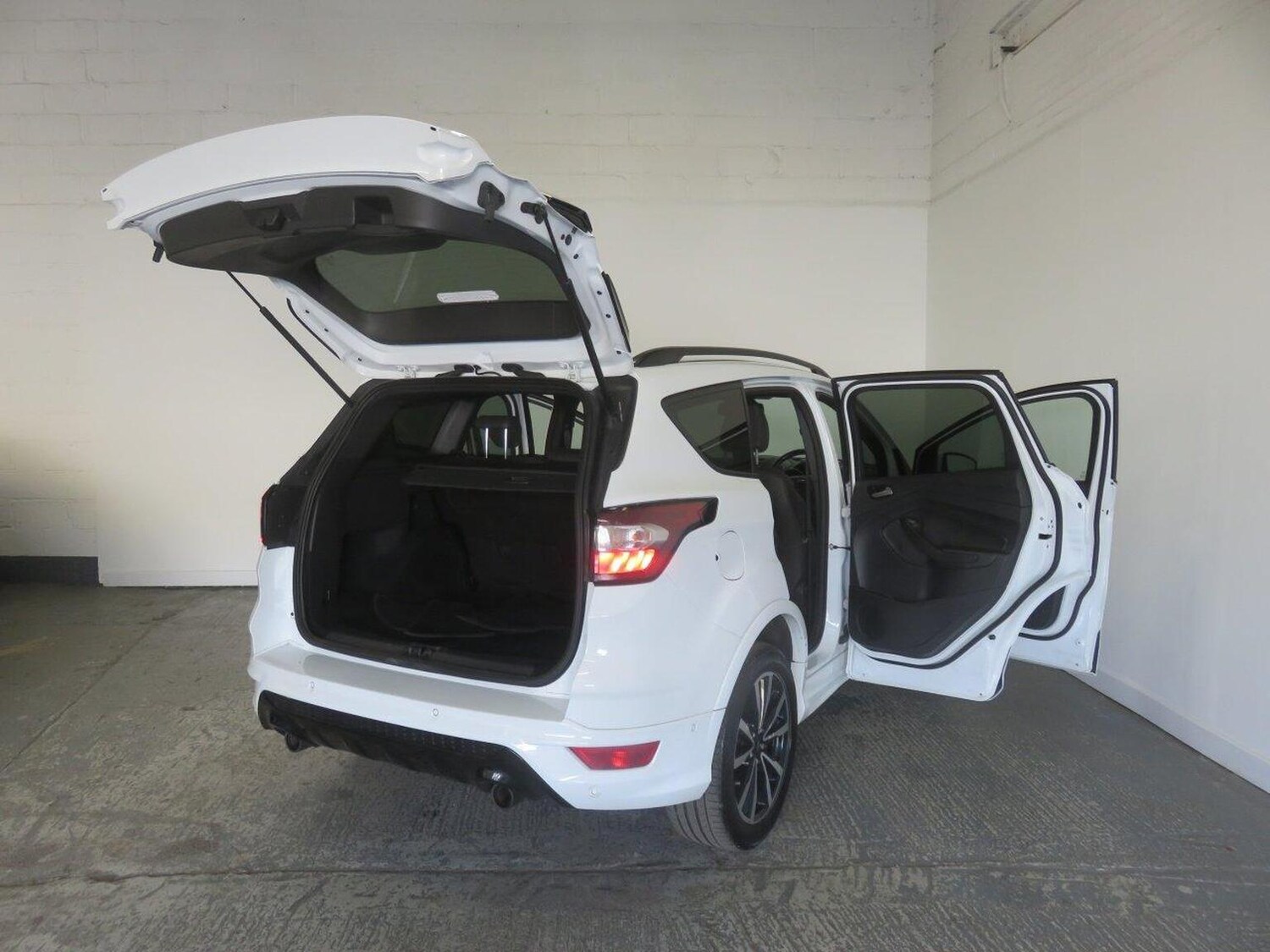 Used Ford Kuga 2018 for sale - 77464790: Photo 22