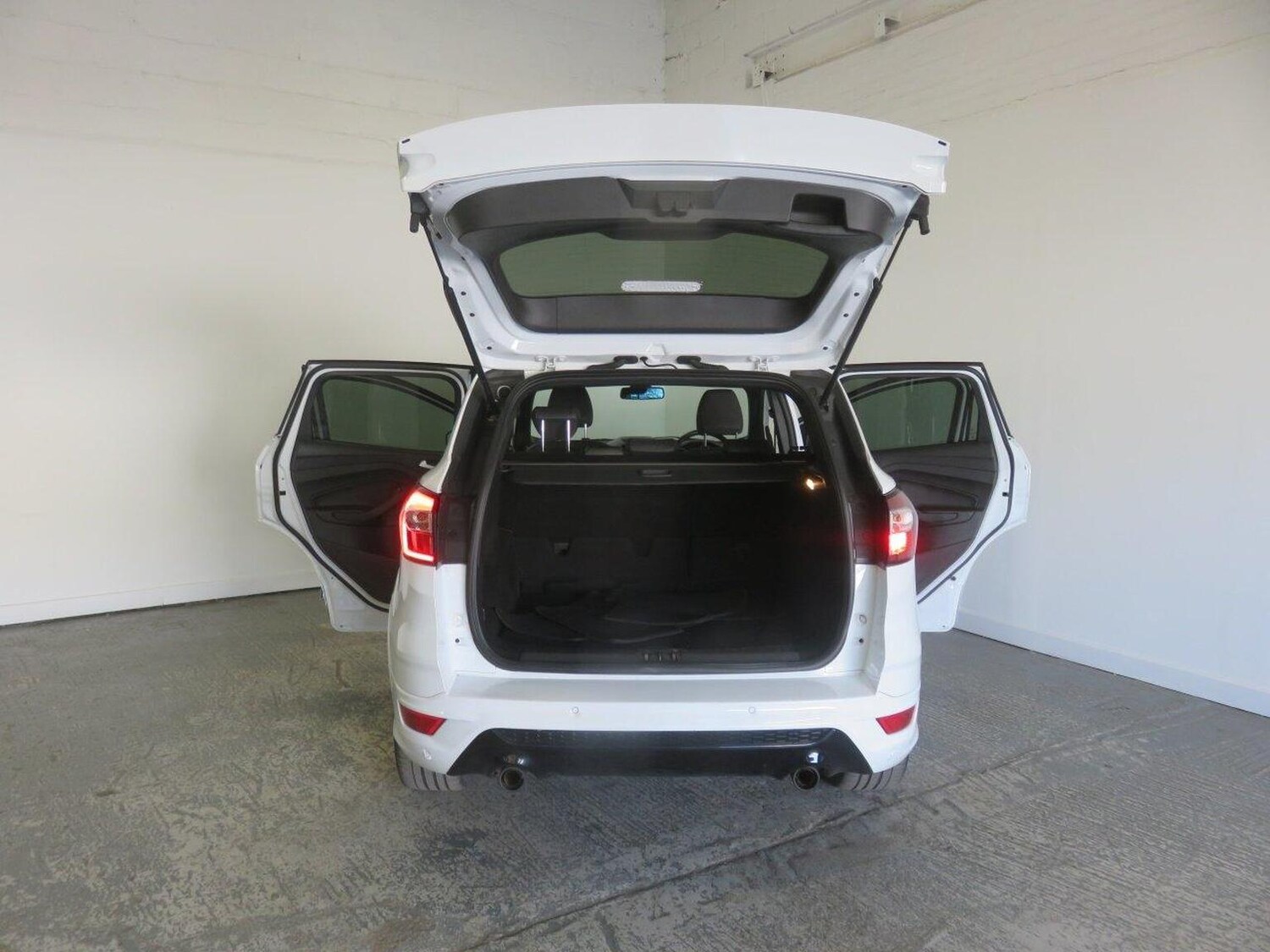 Used Ford Kuga 2018 for sale - 77464790: Photo 23