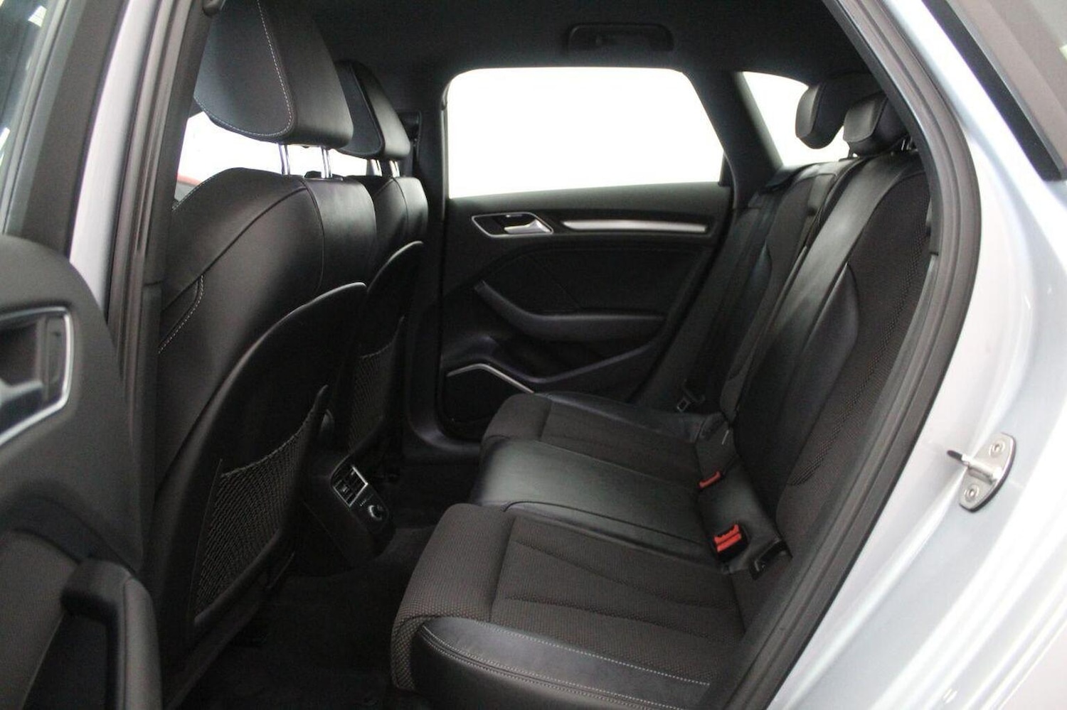 Used Audi A3 2017 for sale - 76693037: Photo 52