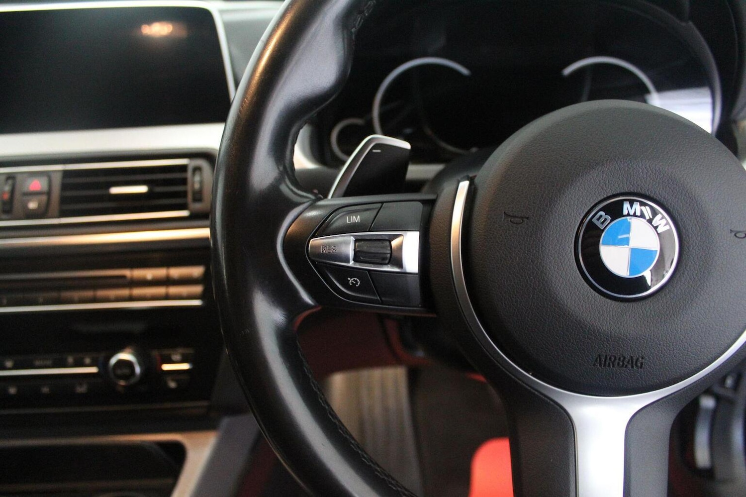 Used BMW 6 Series 2016 for sale - 77938020: Photo 43