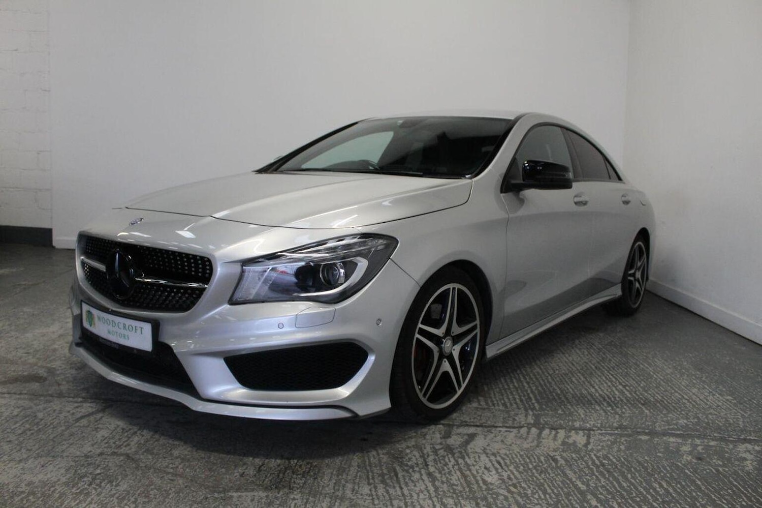 Used Mercedes-Benz CLA 2014 for sale - 76725682: Photo 2