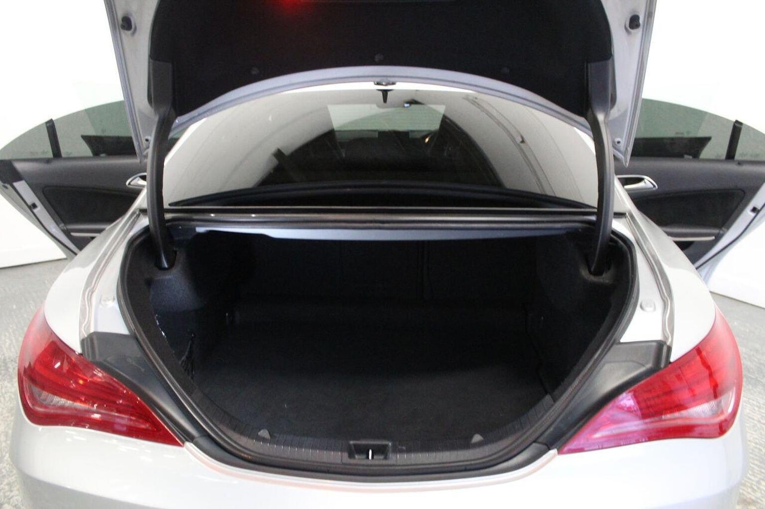 Used Mercedes-Benz CLA 2014 for sale - 76725682: Photo 23