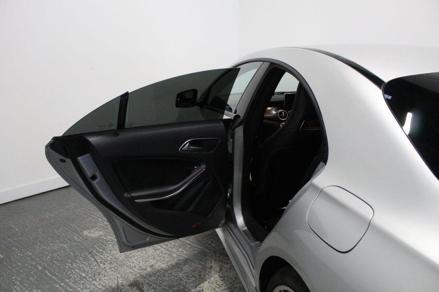 Used Mercedes-Benz CLA 2014 for sale - 76725682: Photo 27