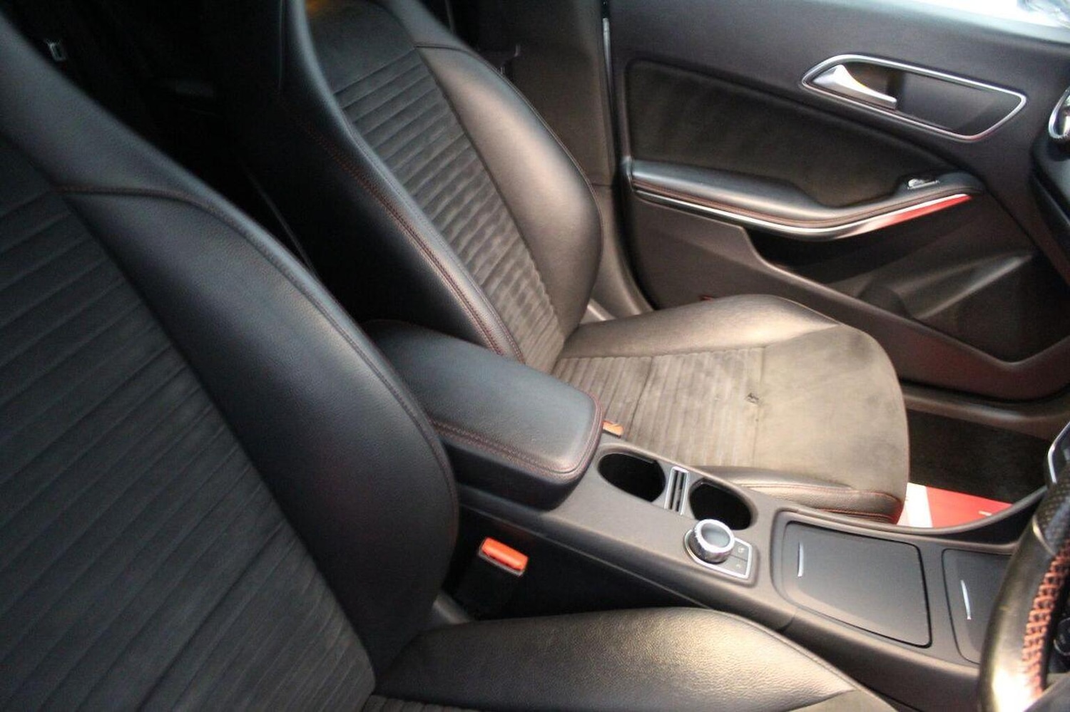 Used Mercedes-Benz CLA 2014 for sale - 76725682: Photo 41