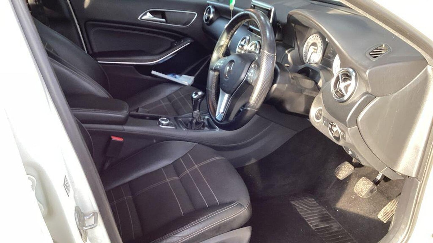 Used Mercedes-Benz A-Class 2013 for sale - 77101368: Photo 14