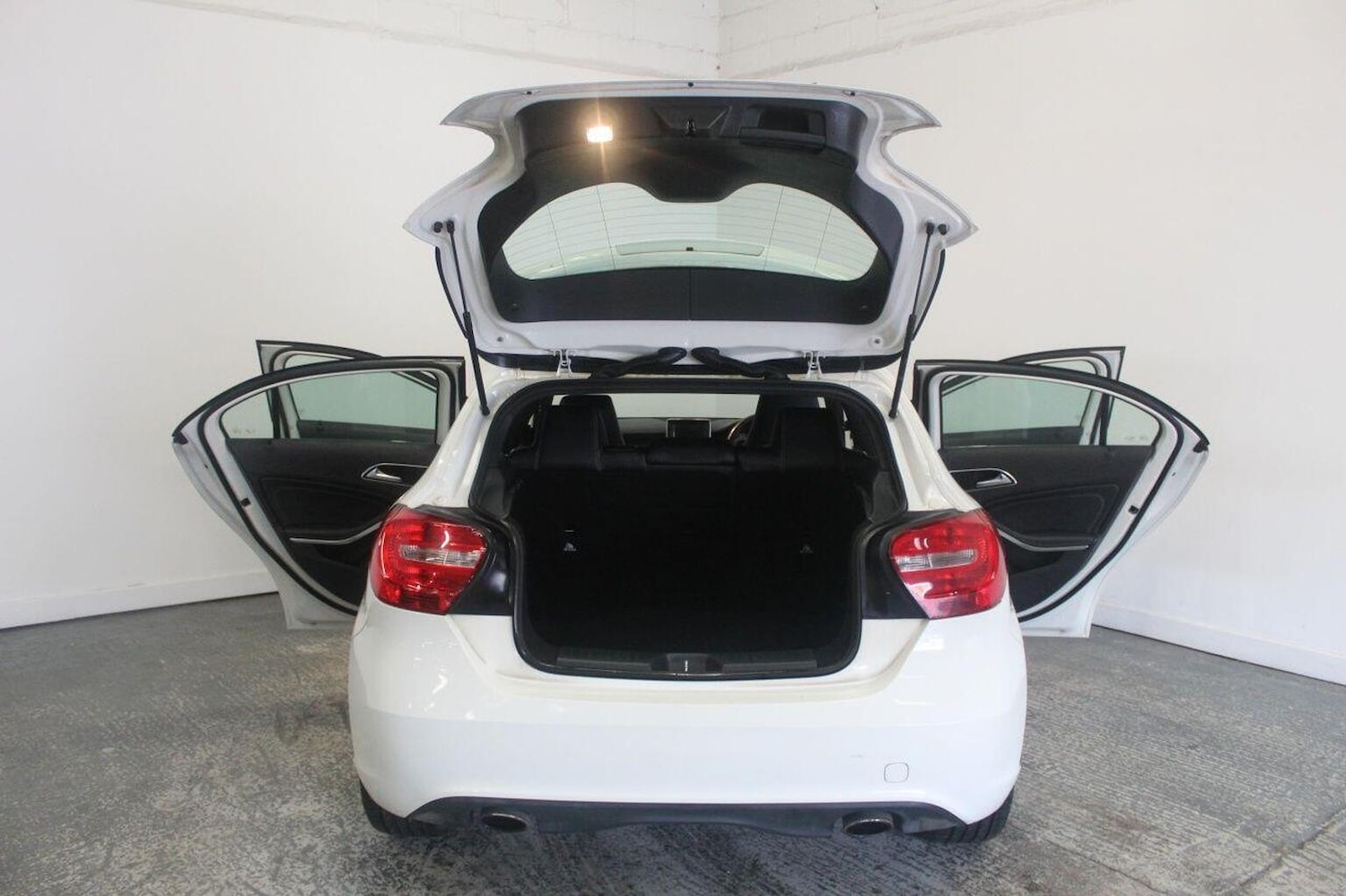 Used Mercedes-Benz A-Class 2013 for sale - 77101368: Photo 20