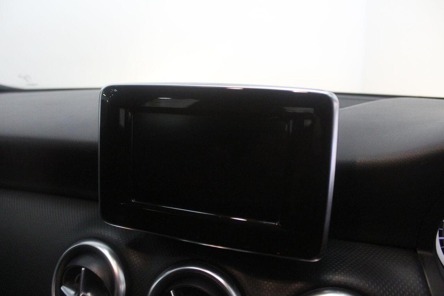 Used Mercedes-Benz A-Class 2013 for sale - 77101368: Photo 36