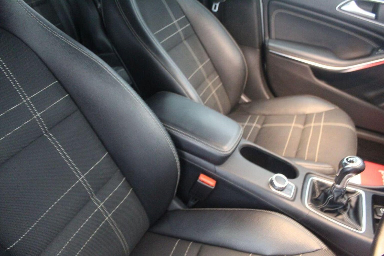 Used Mercedes-Benz A-Class 2013 for sale - 77101368: Photo 41