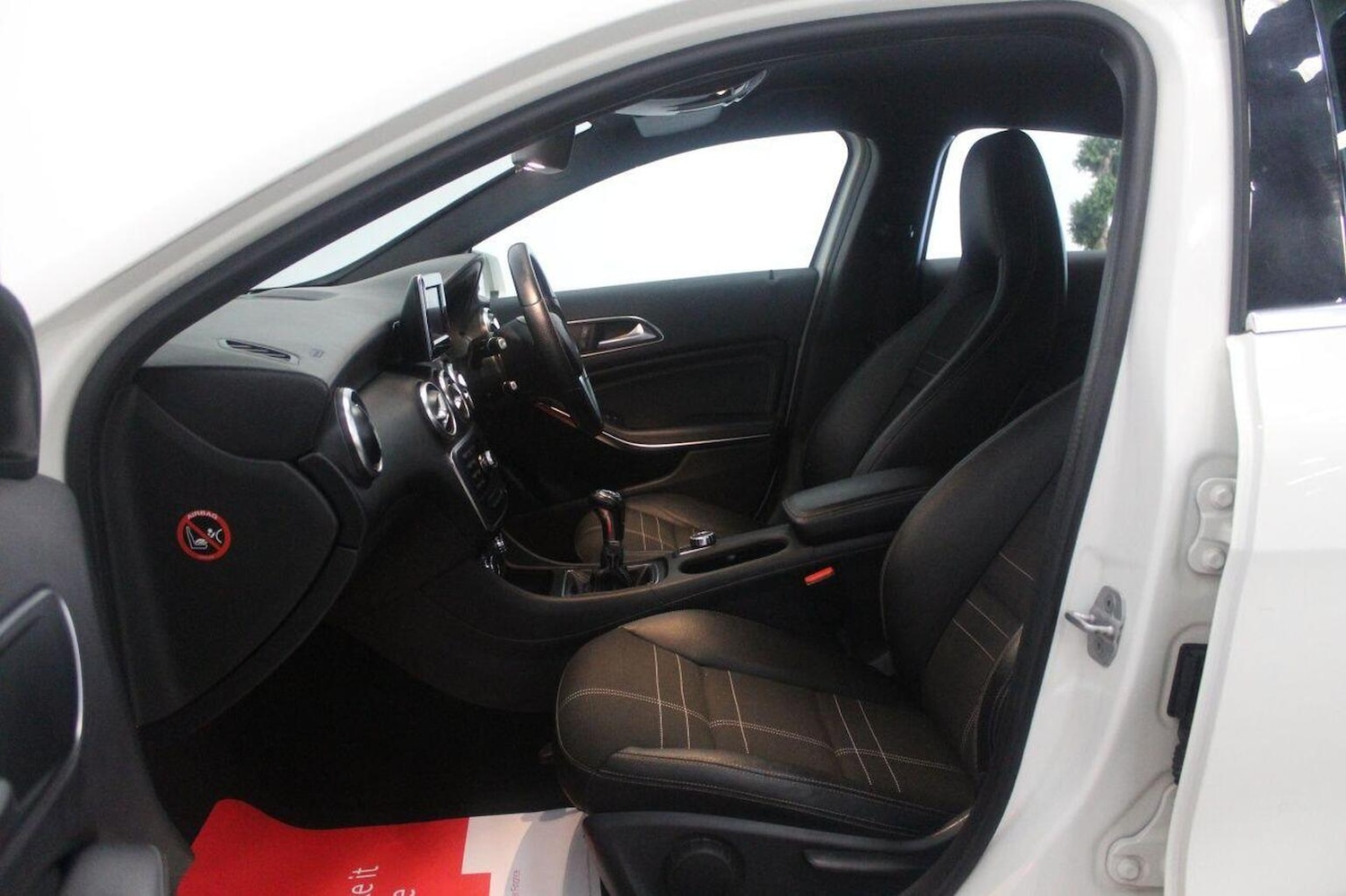 Used Mercedes-Benz A-Class 2013 for sale - 77101368: Photo 47